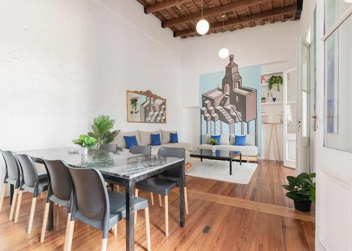 Casa com 6 Quartos
